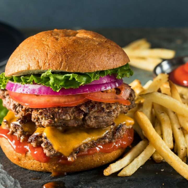 20+ of the Best Burgers in Abu Dhabi