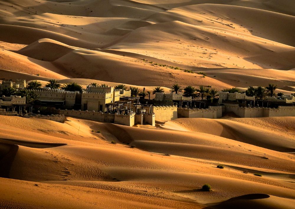 6 Amazing Desert Hotels In Abu Dhabi 2024 Desert Resorts 6-amazing-desert-hotels-in-abu-dhabi-2024-desert-resorts