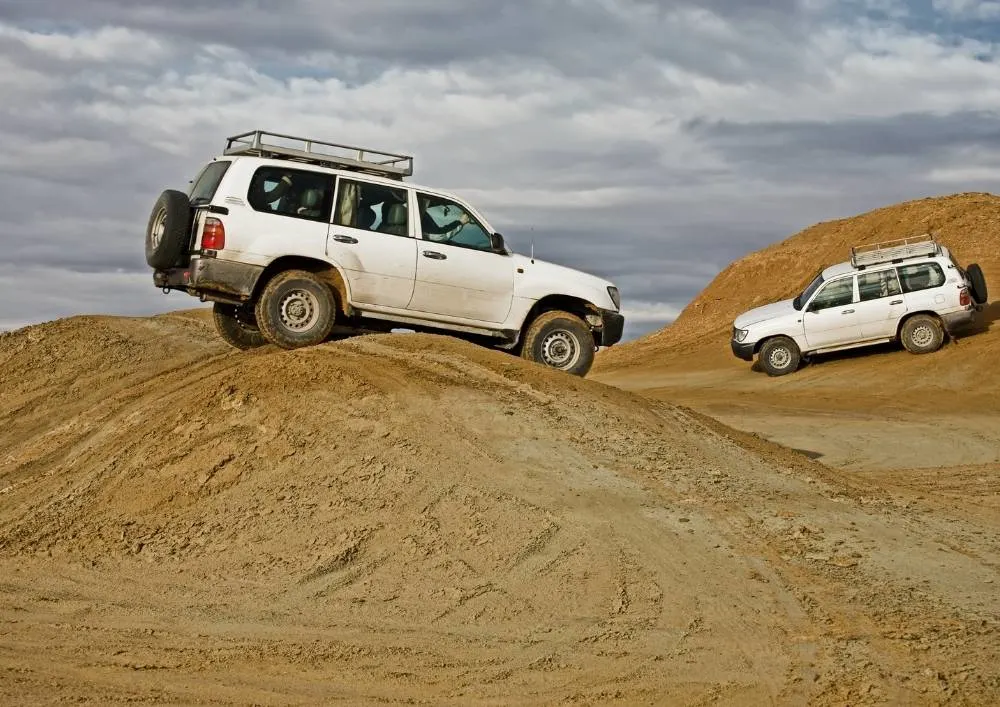 Desert driving course Abu Dhabi