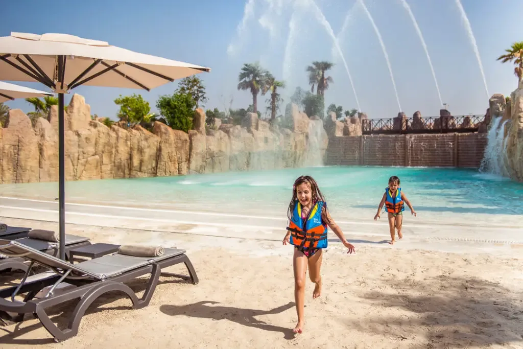 Abu Dhabi Hotels with a waterpark