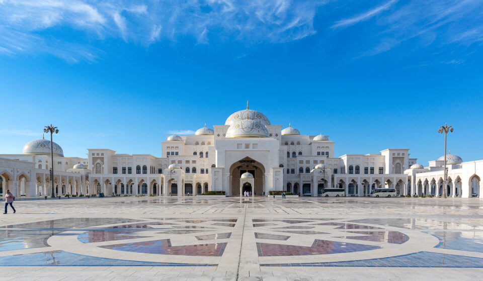 12 Famous Abu Dhabi Landmarks And Iconic Buildings In Abu Dhabi