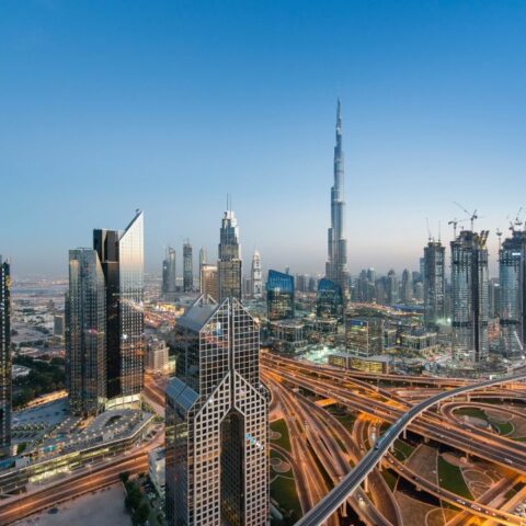 Travelling From Abu Dhabi to Dubai By Bus 2023