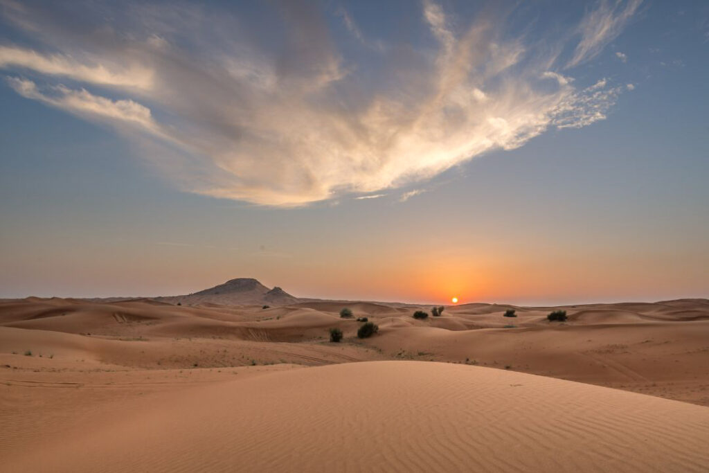 sunrise and sunset in Abu Dhabi