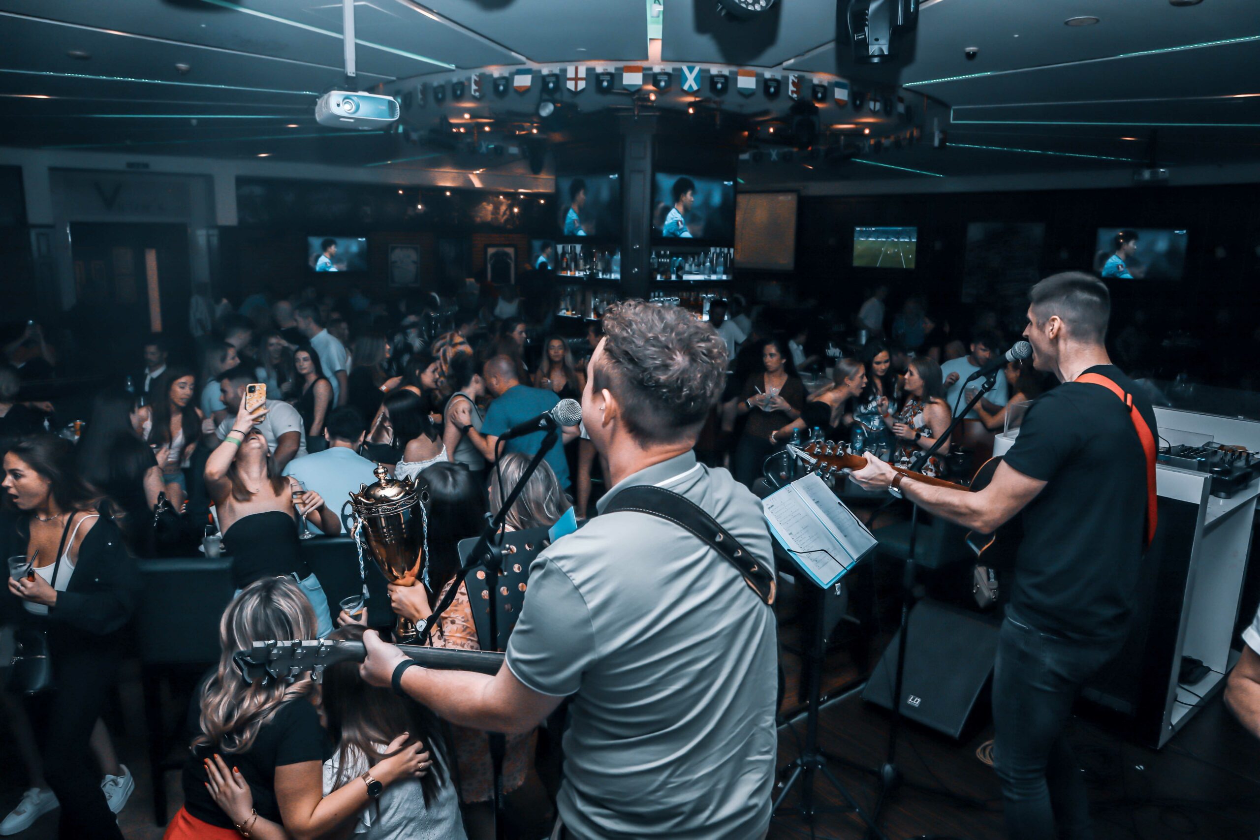 Best Sports Bars in Abu Dhabi 2023 Fun Sports Bars Abu Dhabi