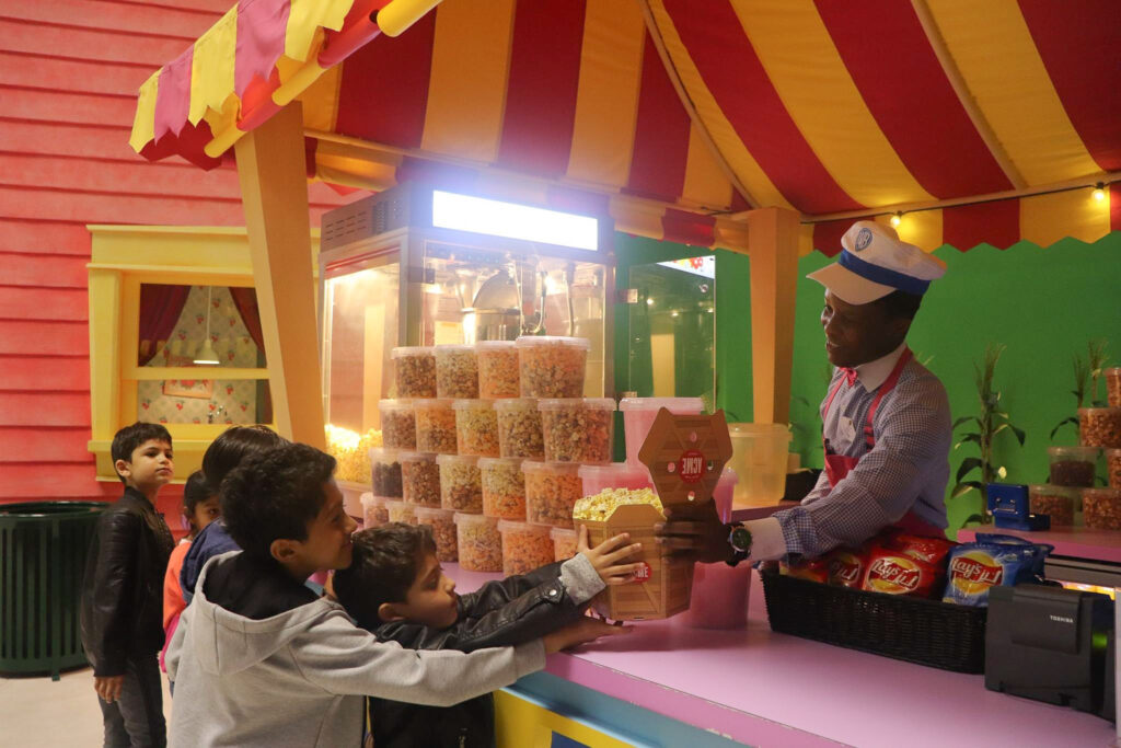 warner bros world abu dhabi rides