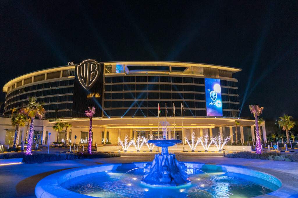 warner bros hotel abu dhabi