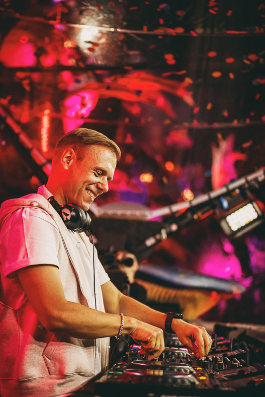 Armin Van Buuren Ras Al Khaimah pillars of creation 