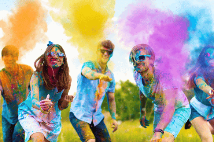 best places to celebrate holi in the UAE