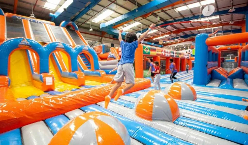 Air Maniax August events