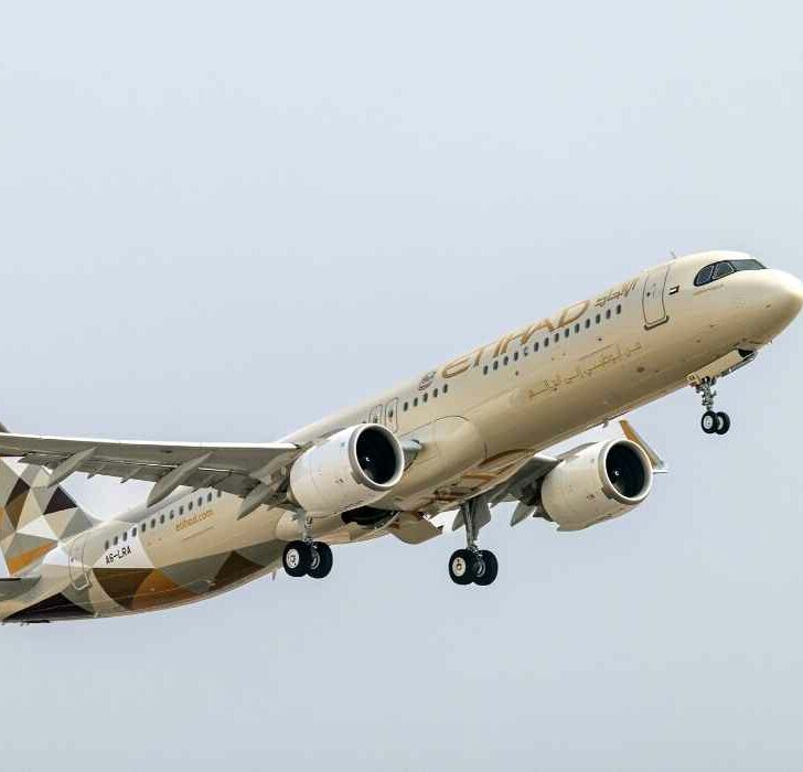 etihad airways awards