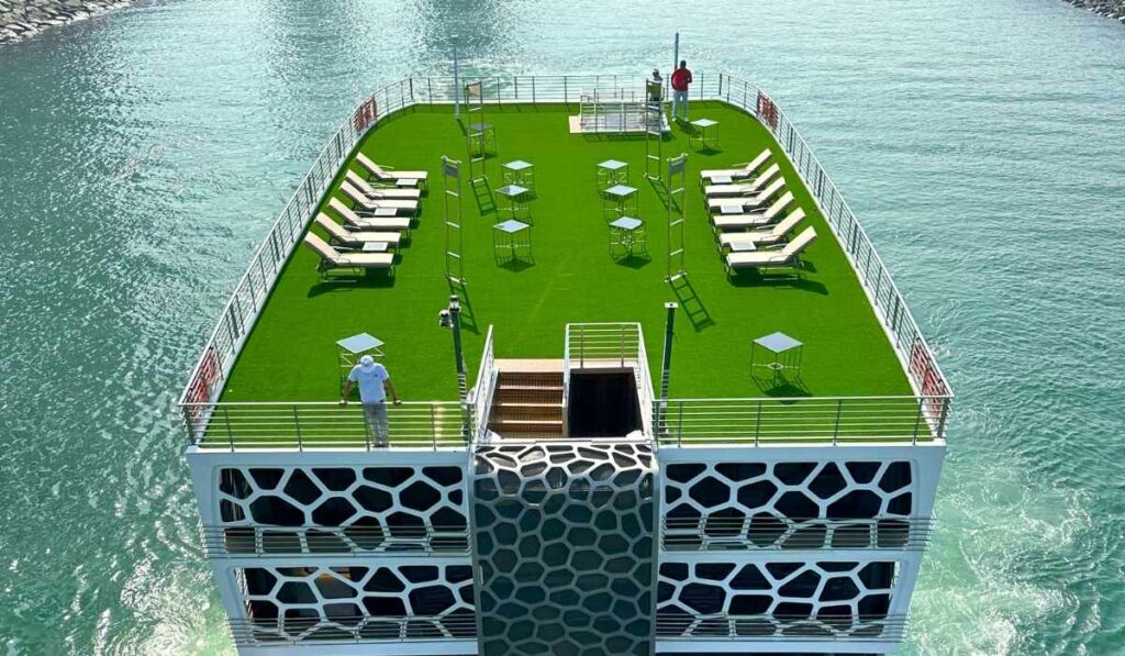 first-ever floating hotel in abu Dhabi