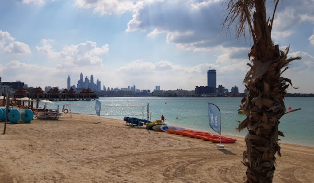 Abu Al Abyad Island