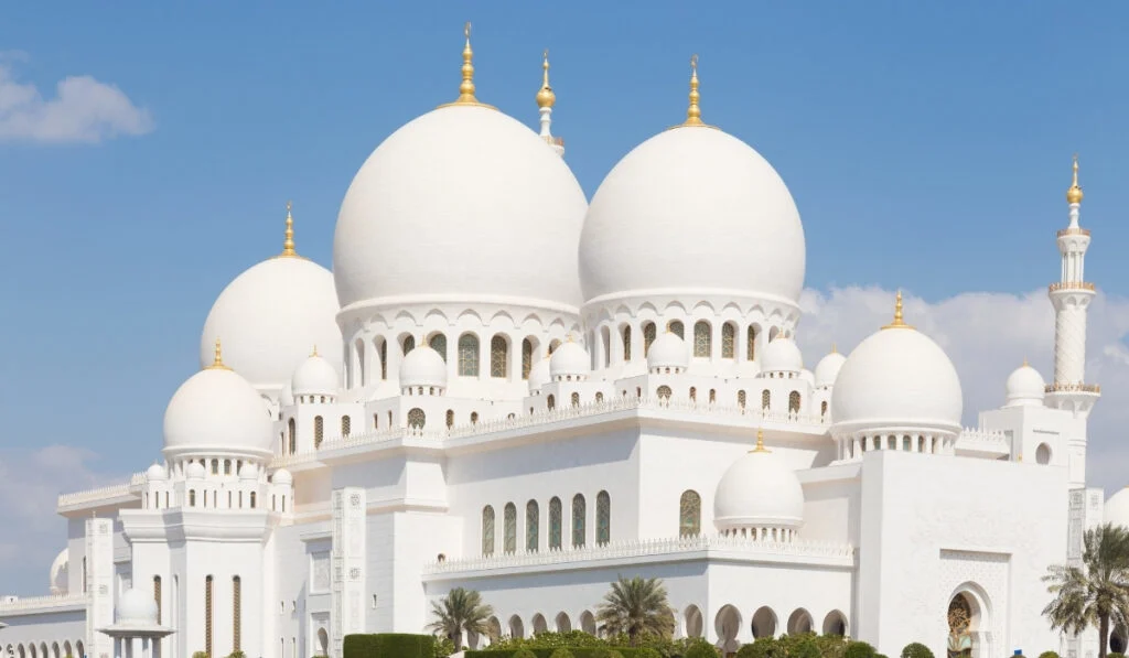 Sheikh Zayed Grand Mosque Diya new exhibit