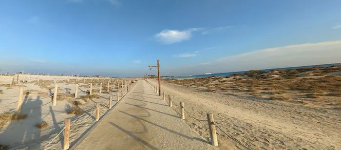 Hudayriyat Island walking routes