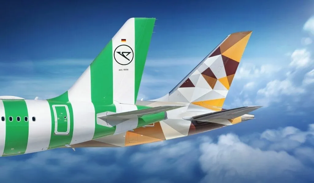 Condor in Abu Dhabi Etihad Airways