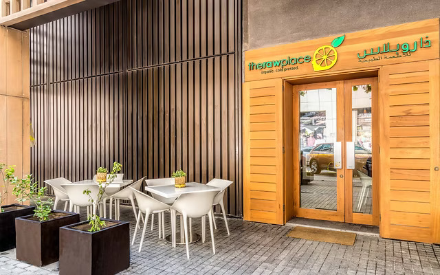 vegan dishes at The raw Place