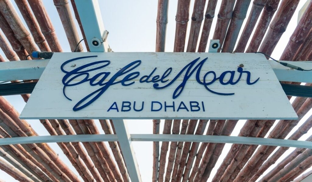 Café del Mar pit stop weekend brunch
