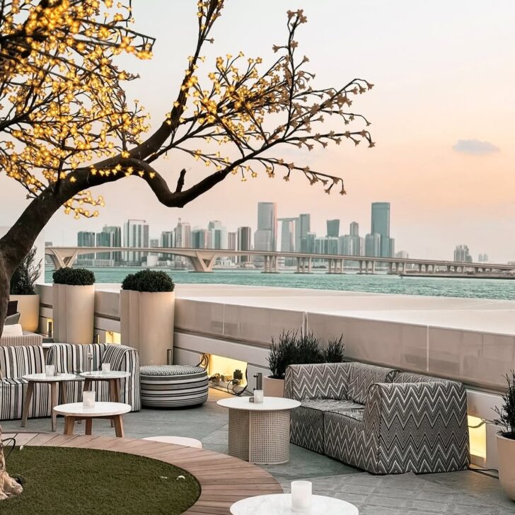 Outdoor Restaurant in Abu dhabi at Art Lounge, Louvre Abu Dhabi