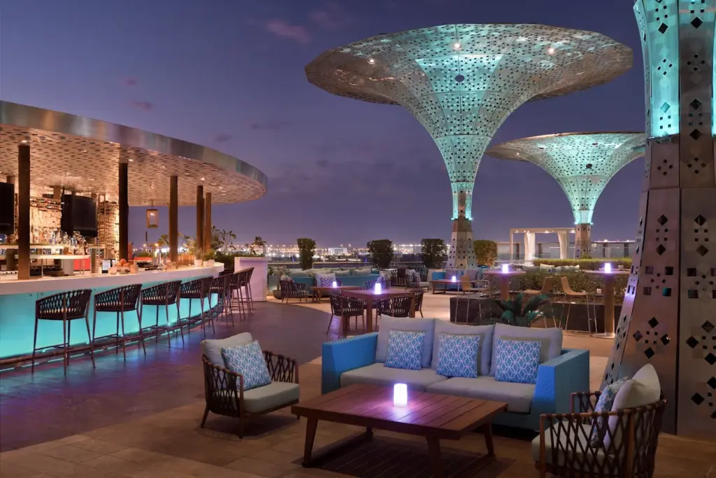 Glo is the amazing Bar and Restaurant rooftop Abu Dhabi.