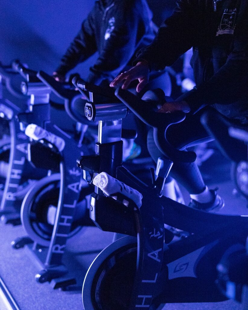 spinning classes in abu dhabi at Rihla Spin Studio