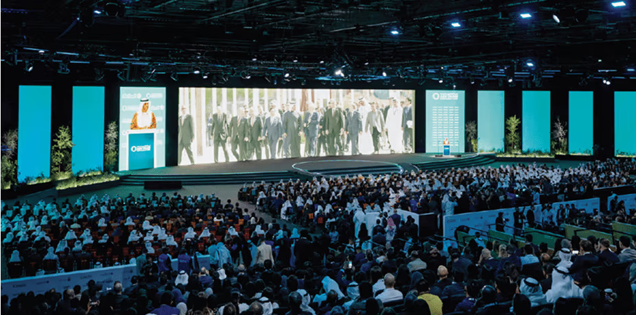 Abu Dhabi Unveils $300 Billion Investment to Transform Energy and Water Systems