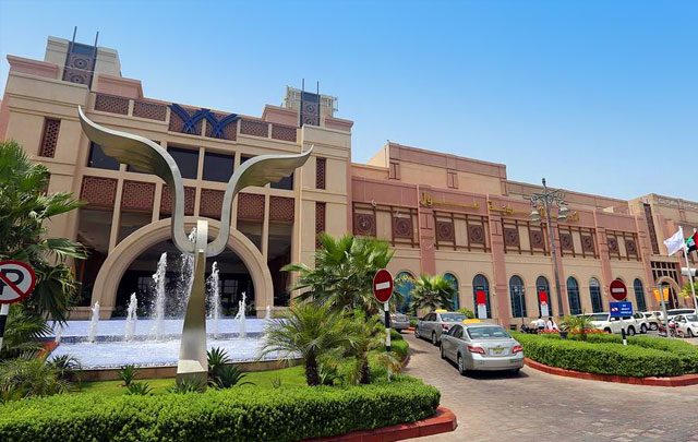 Khalidiyah Mall: Shopping & Entertainment Hub