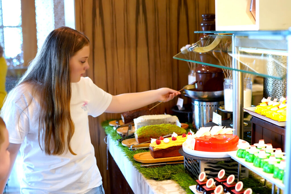 The Weekend Club by SECRET Returned With Wellness, Brunch and a Beachside Escape at Bab Al Qasr 9 TFS08101