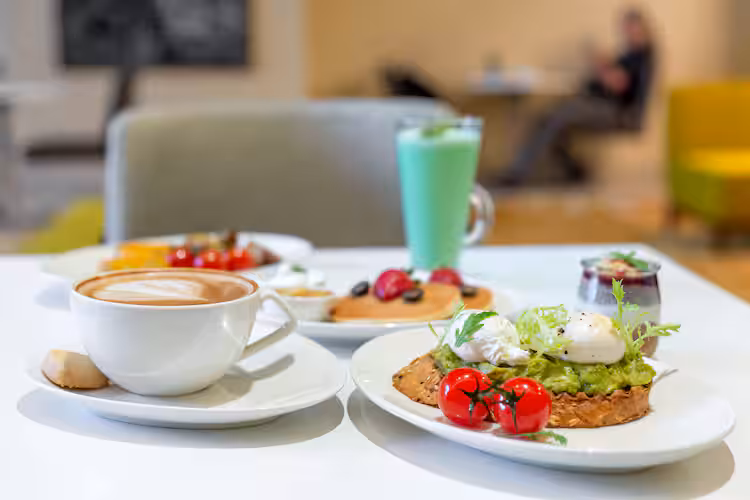 The Abu Dhabi Plans Worth Making This Week 7 Fifth Street Cafe
