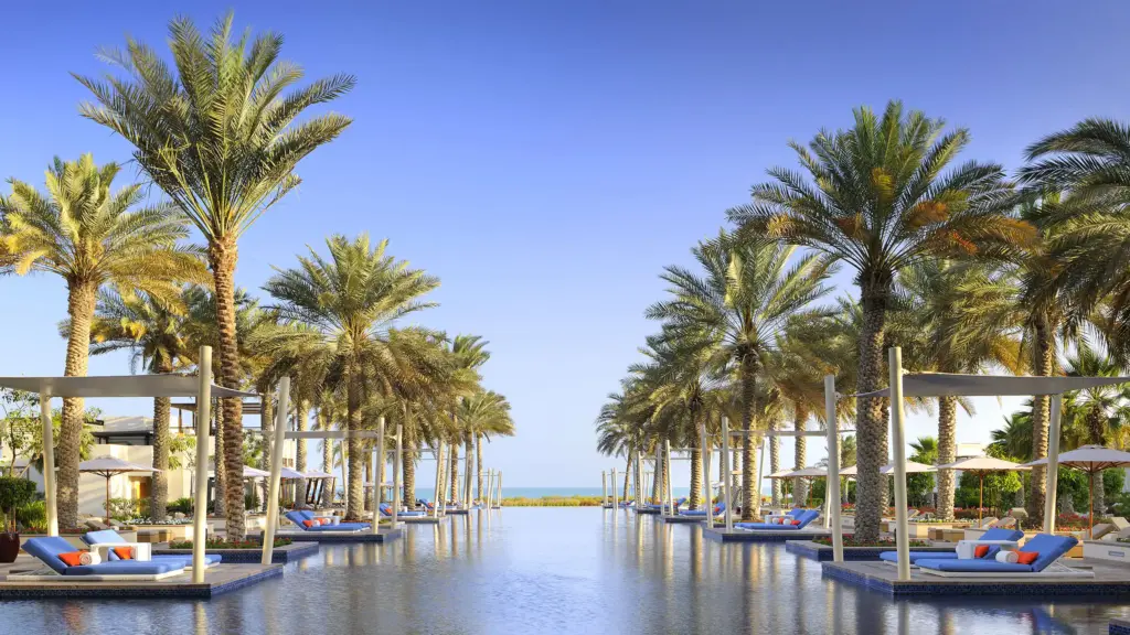 Last-minute Abu Dhabi Staycations to Book for the Long Weekend 7 Park Hyat